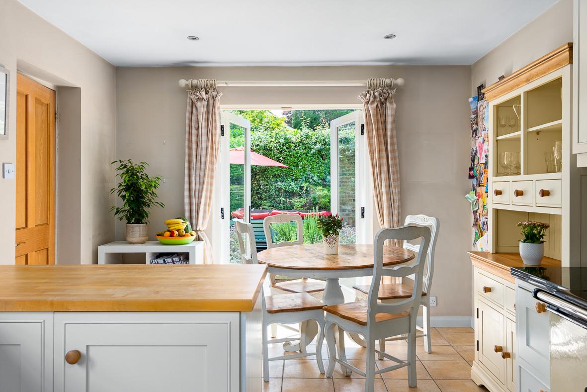 Northfield Avenue, Lower Shiplake
